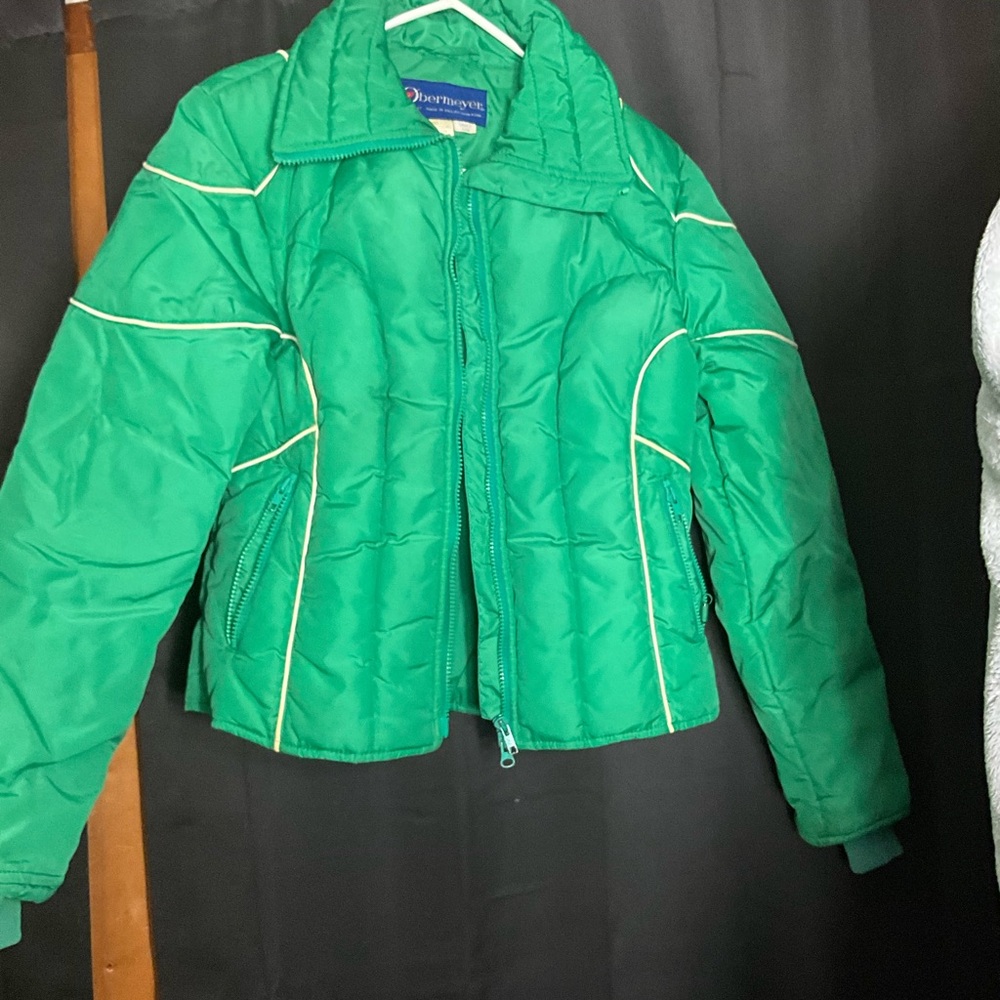Vintage Obermeyer Green Ski jacket and ski snowpants set. Condition pre-owned